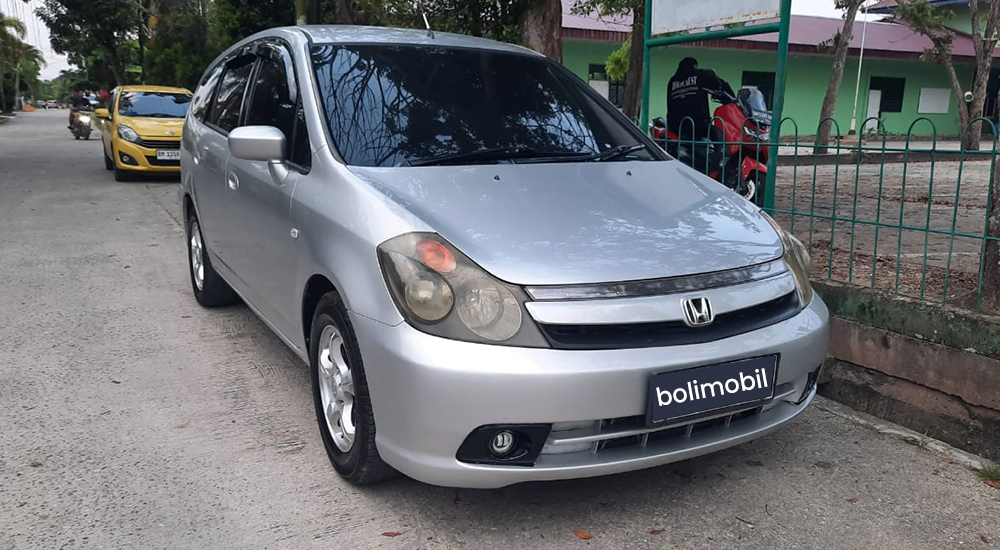 Honda Dijual Honda Stream 1.7 L RIAU